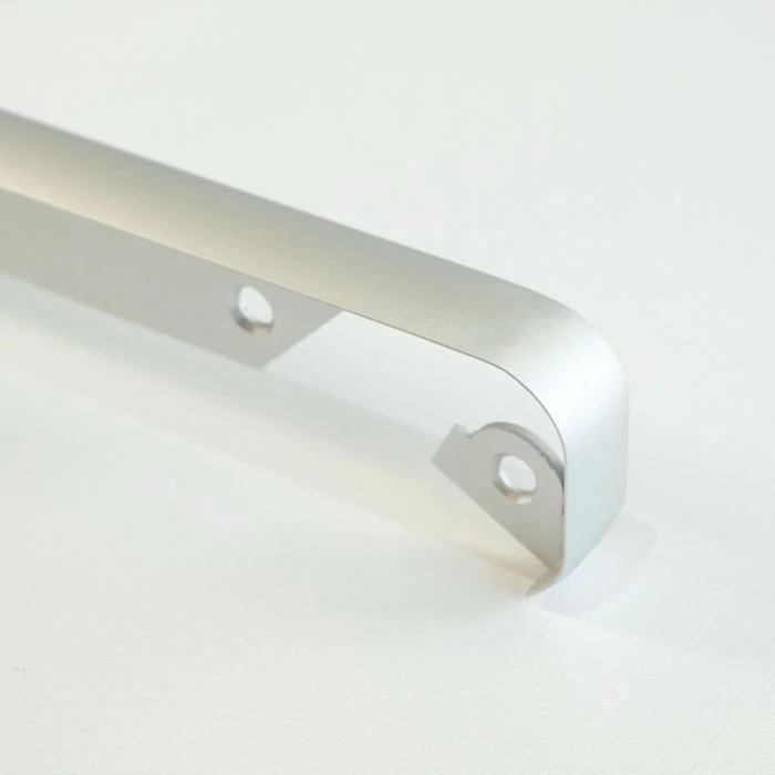 Munkalap hossztoldó 28-as Eloxált alu 600 mm Munkalap hossztoldó 28-as Eloxált alu 600 mm