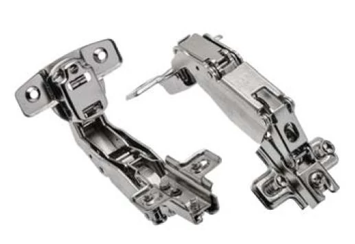 GTV 165°-os kivetőpánt + talp