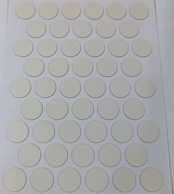 Öntapadós csavar takaró 14 mm 50db/levél K101 fehér 2501